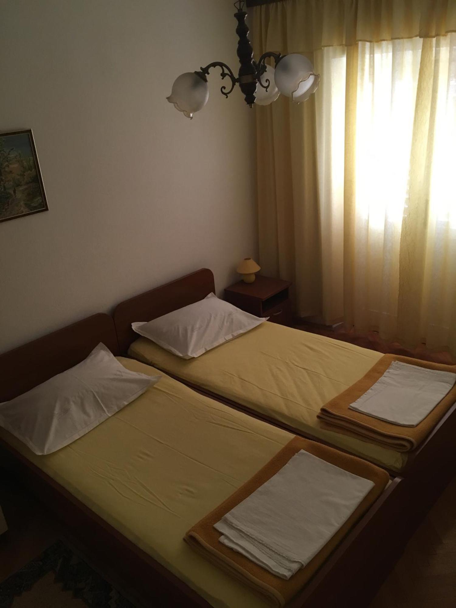 Ivo Prgomet Apartment Makarska Exterior photo